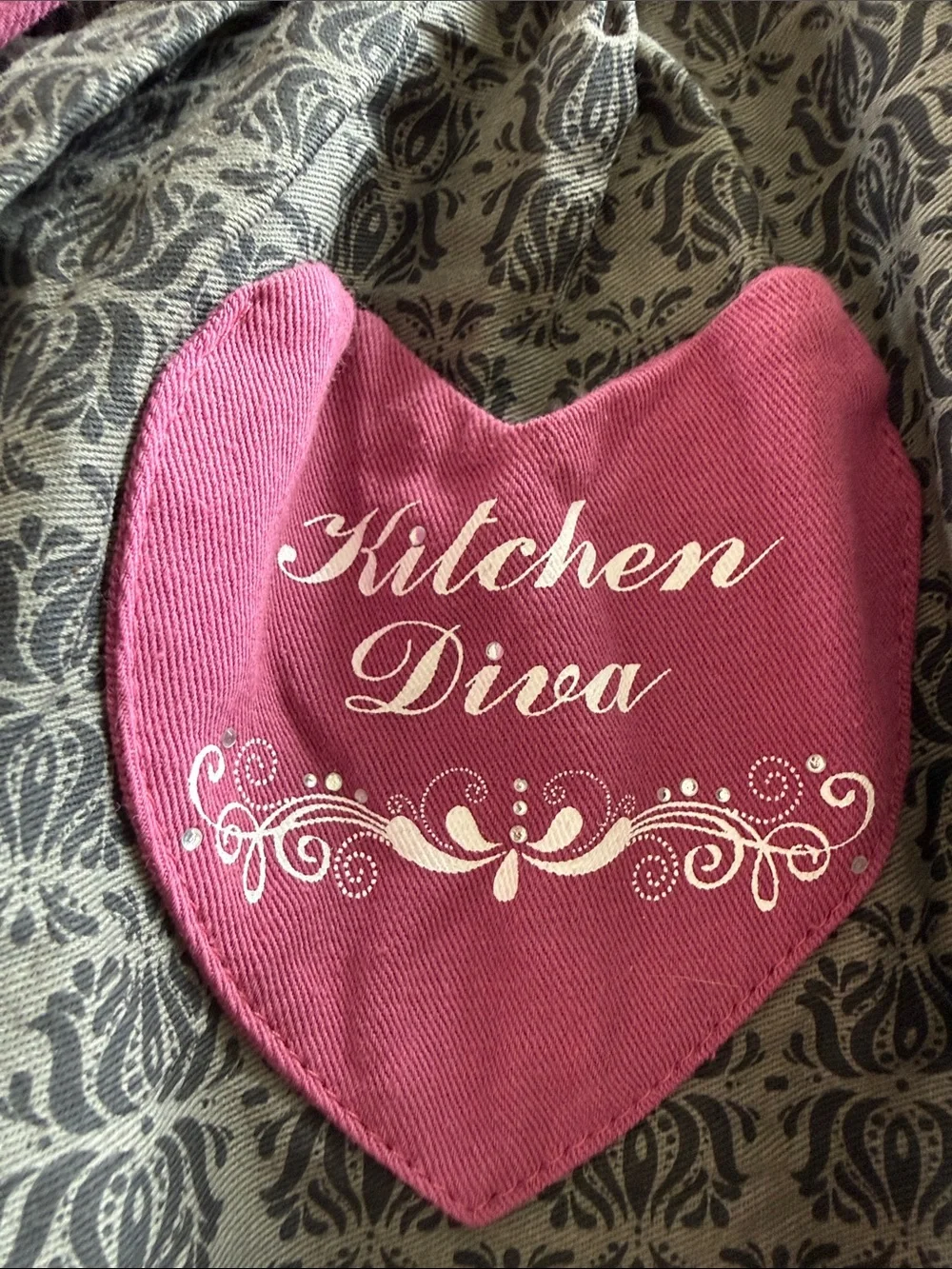 Pink & Gray 'Kitchen Diva' Apron